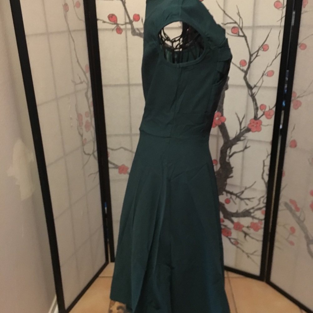 Women's 1950s Vintage Swing Dress - Picture 3 of 8